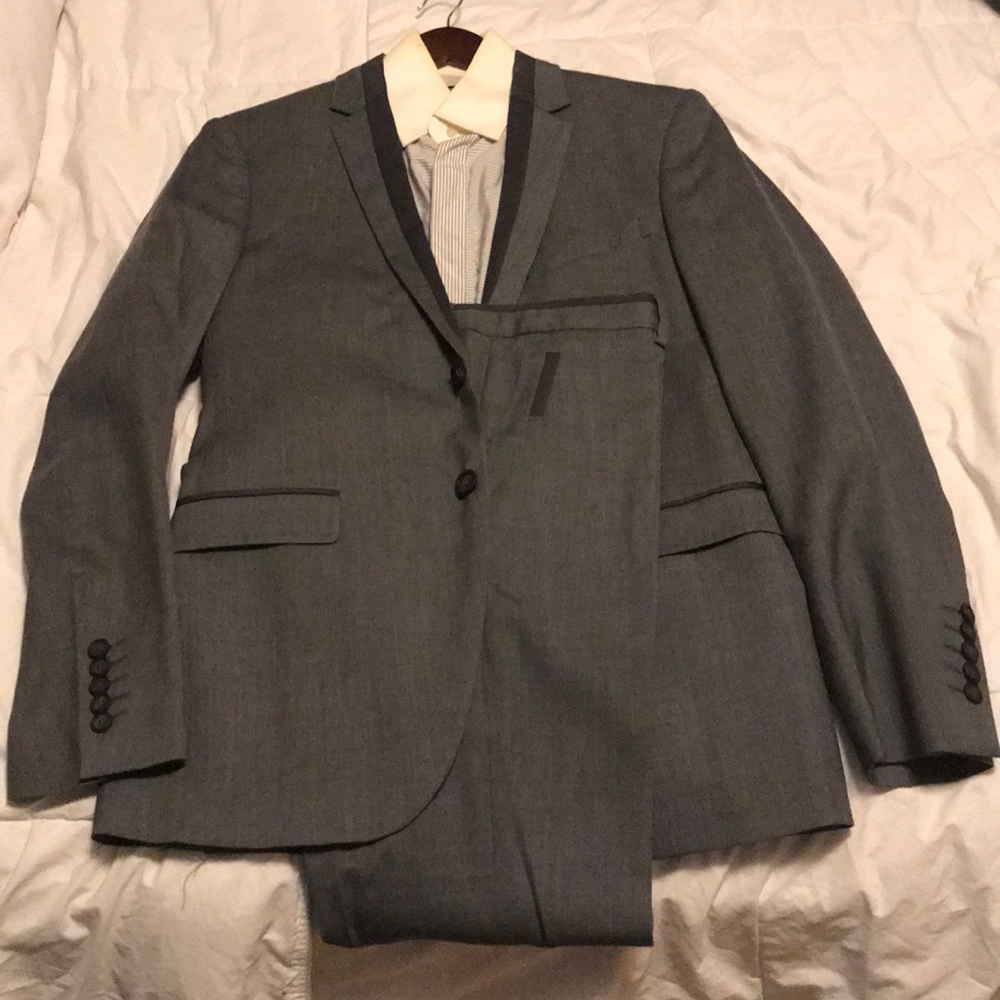 Zara Man suit